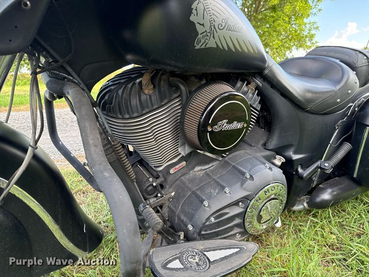 image for item EJ4813 2016 Indian Chieftain motorcycle