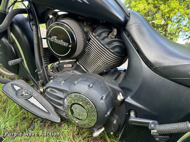image for item EJ4813 2016 Indian Chieftain motorcycle