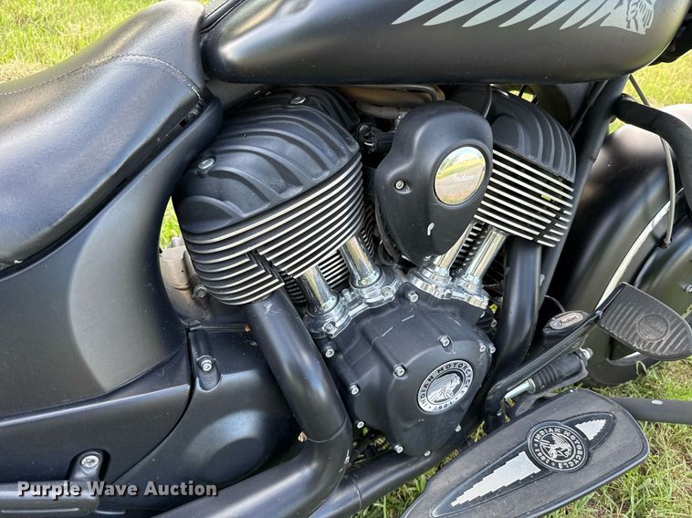 image for item EJ4813 2016 Indian Chieftain motorcycle