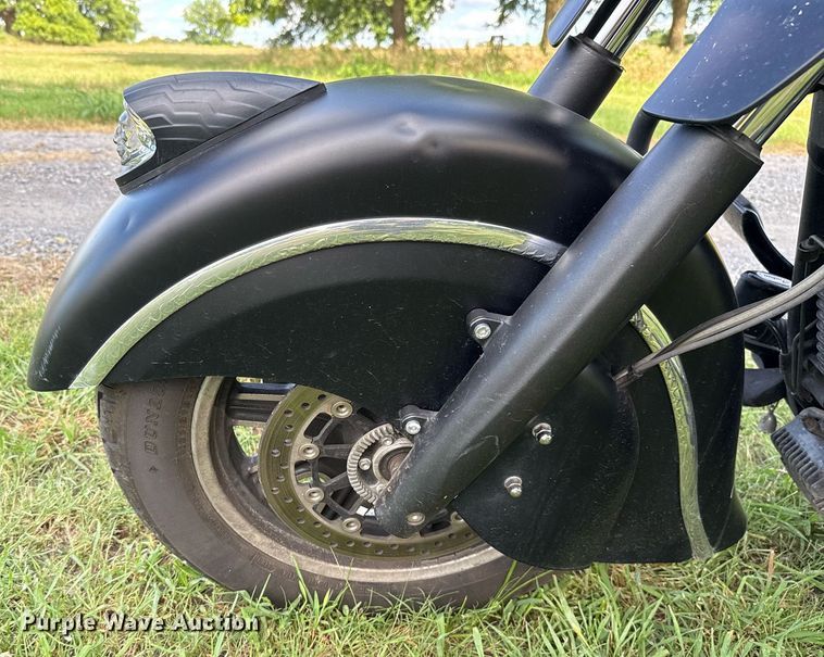 image for item EJ4813 2016 Indian Chieftain motorcycle