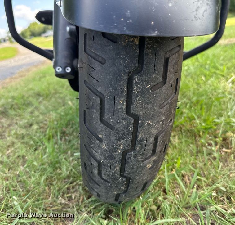 image for item EJ4813 2016 Indian Chieftain motorcycle