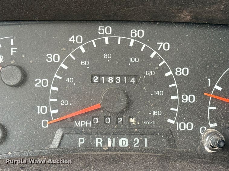 image for item EJ4814 2007 Ford F650 Crew Cab pickup truck