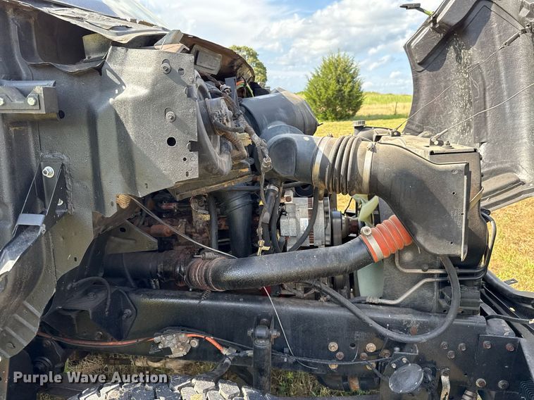 image for item EJ4814 2007 Ford F650 Crew Cab pickup truck