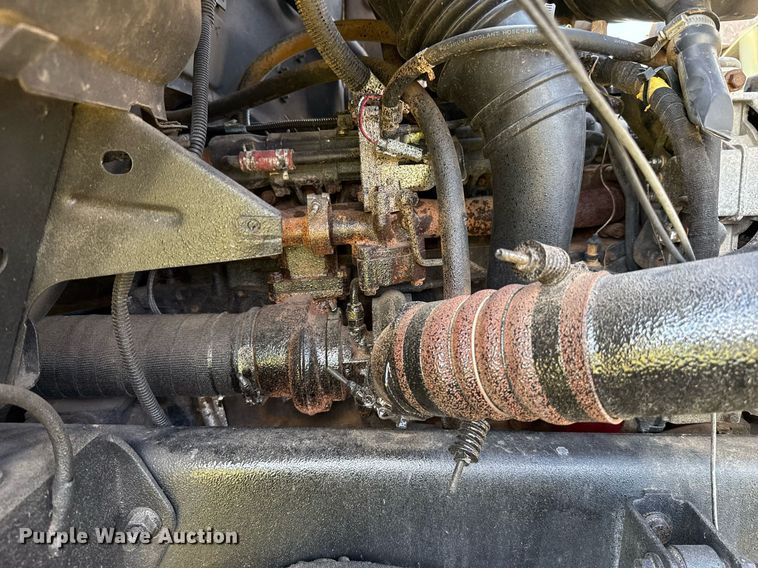 image for item EJ4814 2007 Ford F650 Crew Cab pickup truck