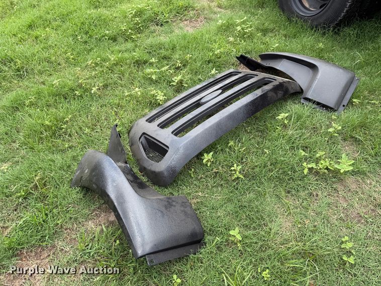 image for item EJ4814 2007 Ford F650 Crew Cab pickup truck