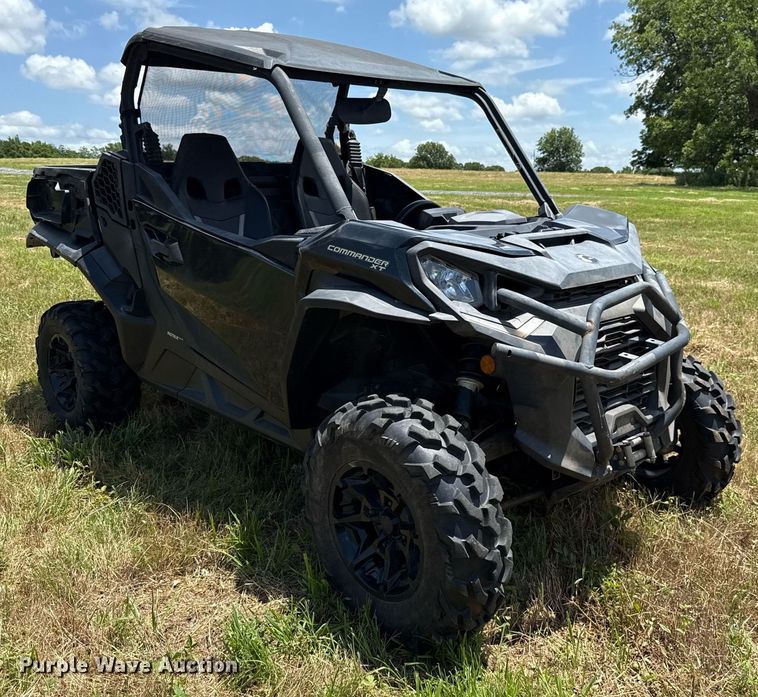 image for item EJ4817 2023 Can-Am Commander XT utility vehicle