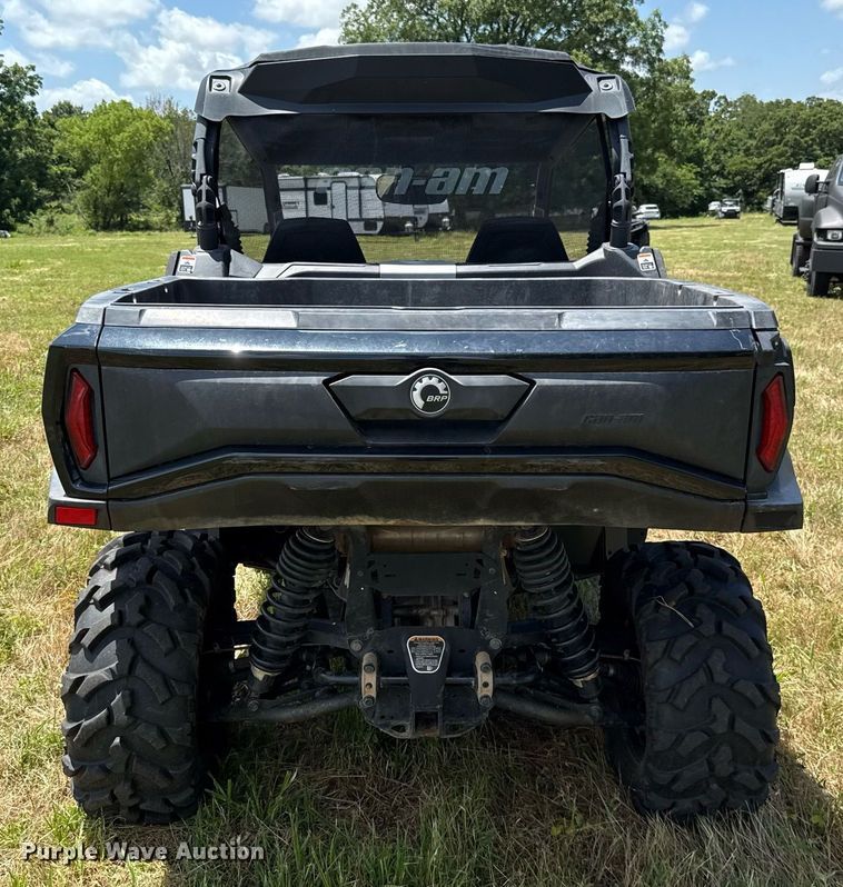 image for item EJ4817 2023 Can-Am Commander XT utility vehicle