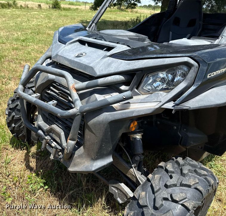 image for item EJ4817 2023 Can-Am Commander XT utility vehicle