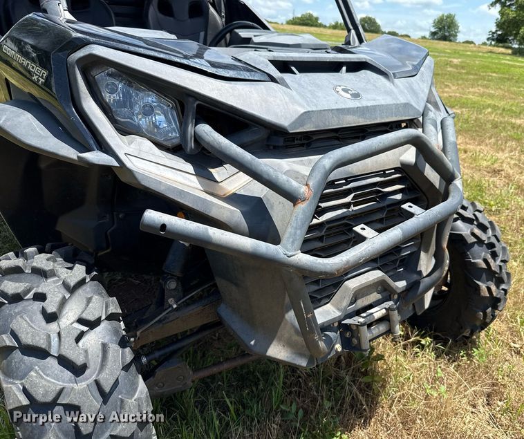 image for item EJ4817 2023 Can-Am Commander XT utility vehicle