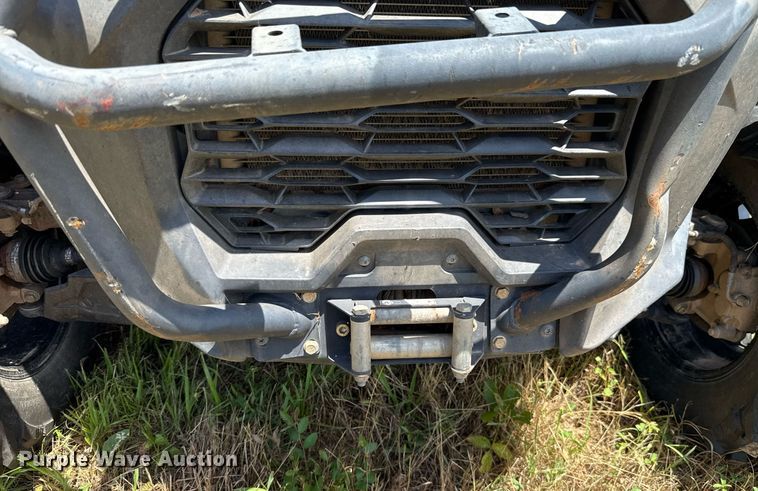 image for item EJ4817 2023 Can-Am Commander XT utility vehicle