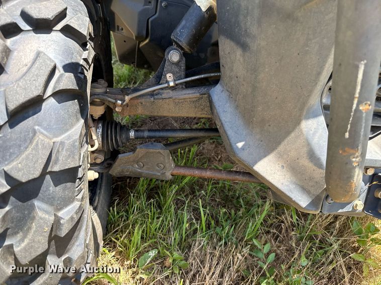 image for item EJ4817 2023 Can-Am Commander XT utility vehicle