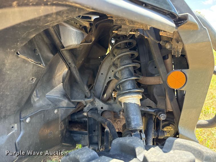 image for item EJ4817 2023 Can-Am Commander XT utility vehicle