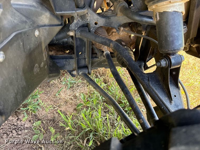 image for item EJ4817 2023 Can-Am Commander XT utility vehicle