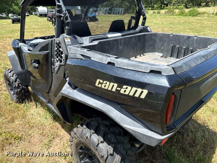 image for item EJ4817 2023 Can-Am Commander XT utility vehicle