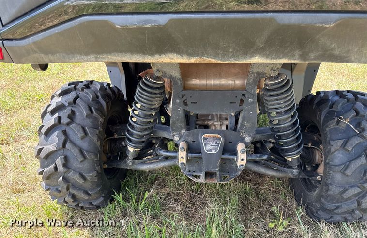 image for item EJ4817 2023 Can-Am Commander XT utility vehicle