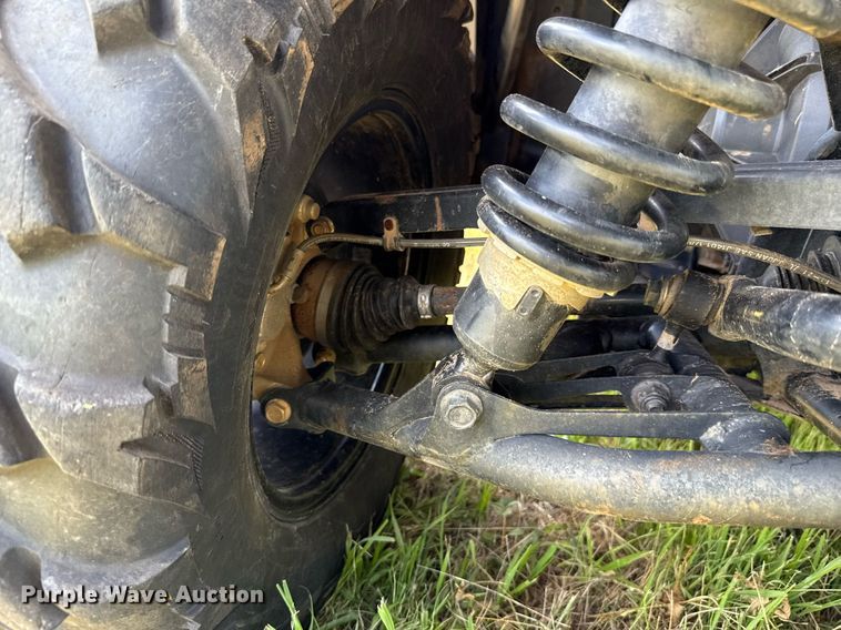 image for item EJ4817 2023 Can-Am Commander XT utility vehicle