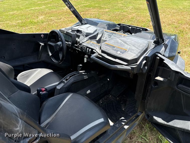 image for item EJ4817 2023 Can-Am Commander XT utility vehicle