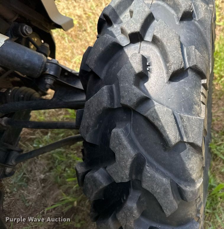 image for item EJ4817 2023 Can-Am Commander XT utility vehicle