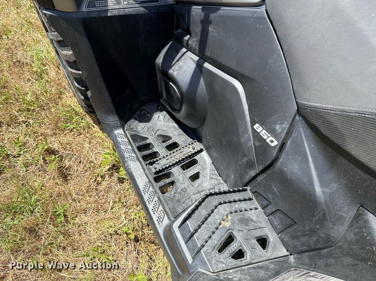 image for item EJ4818 2025 Can-Am Outlander Max RT 850 ATV