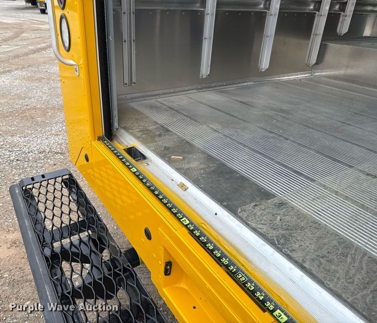 image for item EJ4823 2021 Ford F59 delivery truck