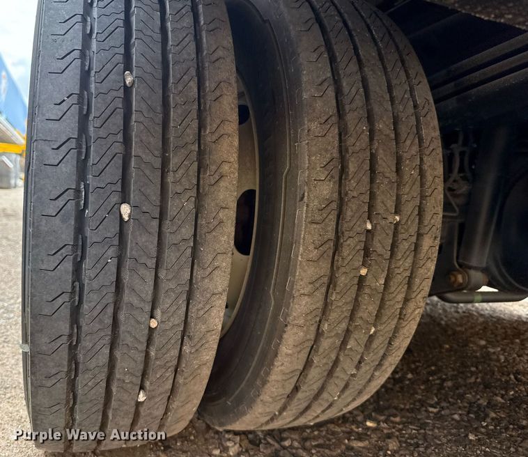 image for item EJ4823 2021 Ford F59 delivery truck