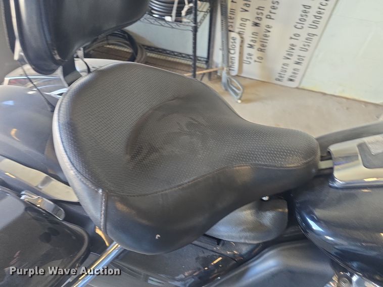 image for item EK5136 2017 Harley-Davidson Police Electra Glide motorcycle