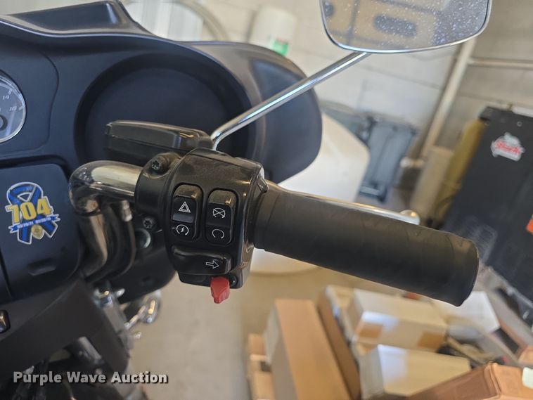 image for item EK5136 2017 Harley-Davidson Police Electra Glide motorcycle