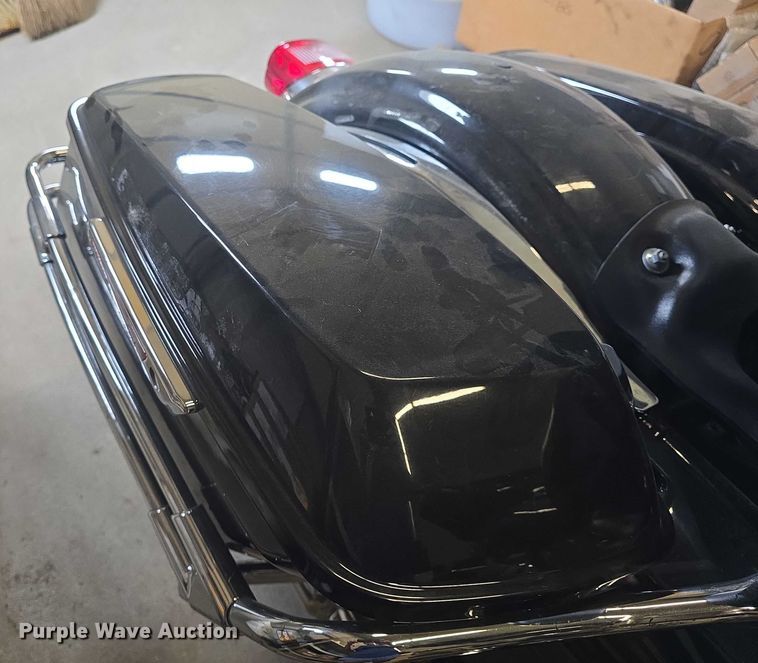 image for item EK5325 2021 Harley-Davidson Police Electra Glide motorcycle