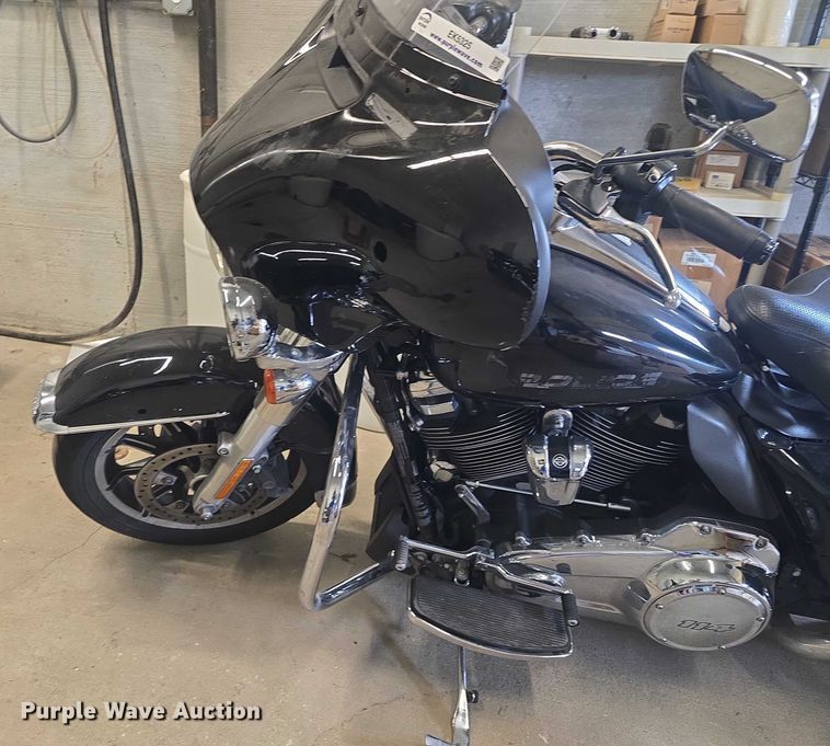 image for item EK5325 2021 Harley-Davidson Police Electra Glide motorcycle