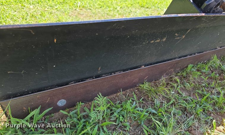 image for item EK5404 Three point blade