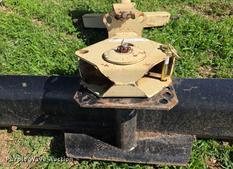 image for item EK5405 Land Pride three point blade