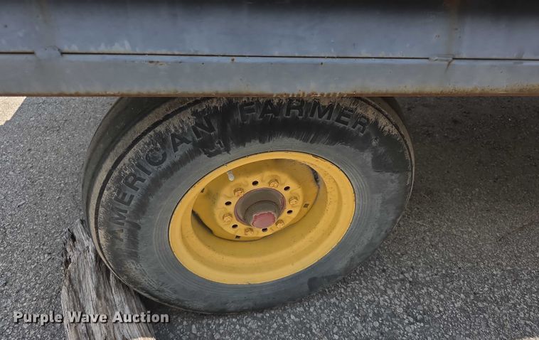 image for item EK5420 Hay wagon