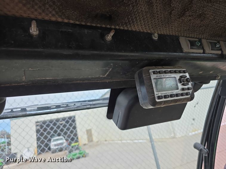 image for item EK5448 2012 John Deere 825i XUV utility vehicle