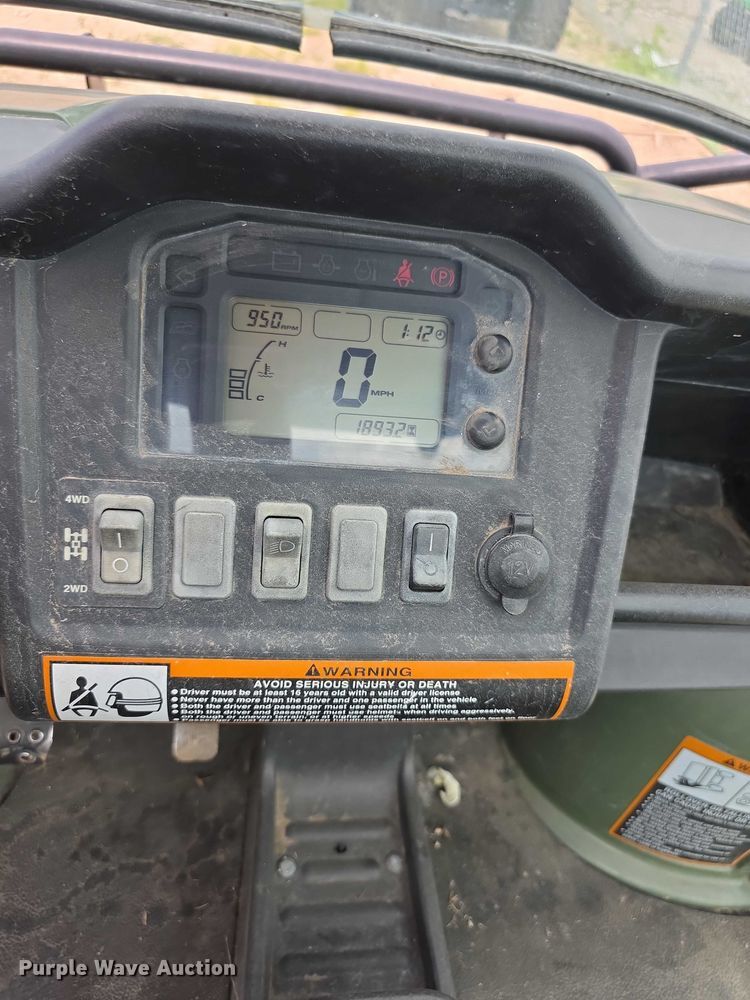 image for item EK5448 2012 John Deere 825i XUV utility vehicle