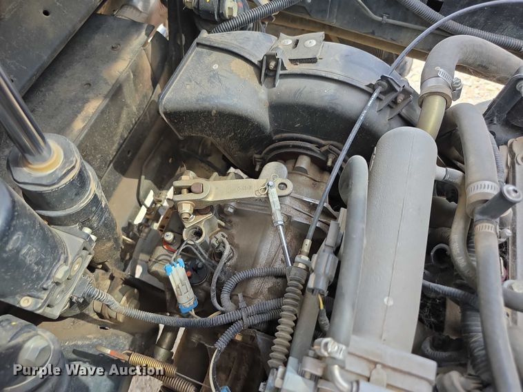 image for item EK5448 2012 John Deere 825i XUV utility vehicle