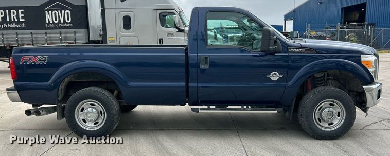 image for item EK8080 2012 Ford F250 Super Duty XL pickup truck