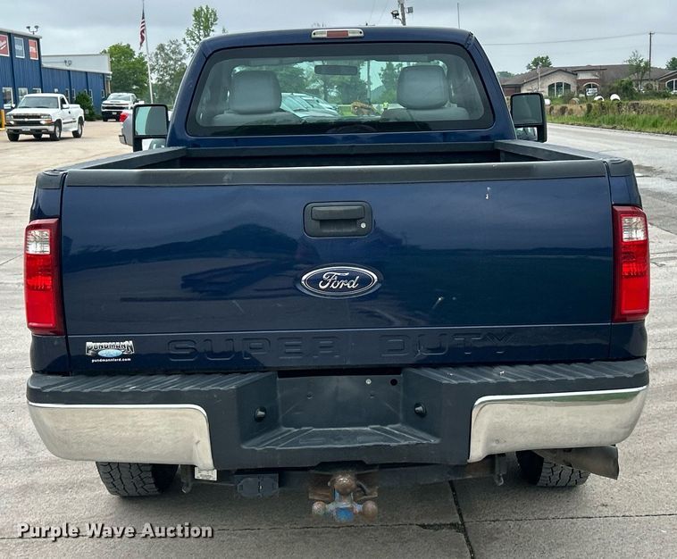 image for item EK8080 2012 Ford F250 Super Duty XL pickup truck