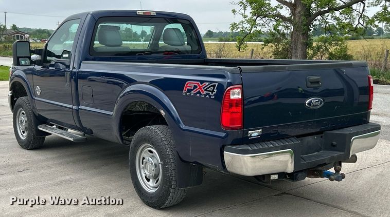 image for item EK8080 2012 Ford F250 Super Duty XL pickup truck