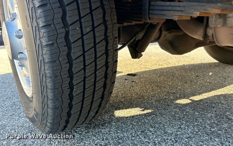 image for item EK8257 2018 Ford E350 Super Duty utility van