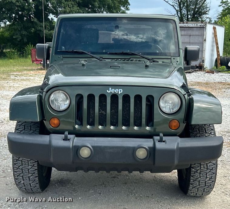 image for item EK8259 2007 Jeep Wrangler Sahara SUV