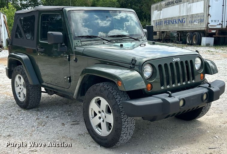 image for item EK8259 2007 Jeep Wrangler Sahara SUV