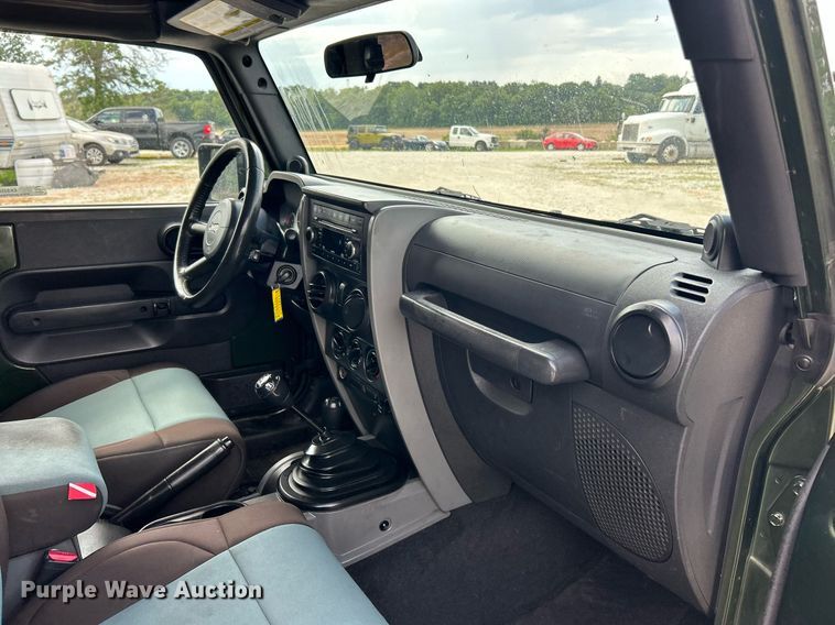 image for item EK8259 2007 Jeep Wrangler Sahara SUV