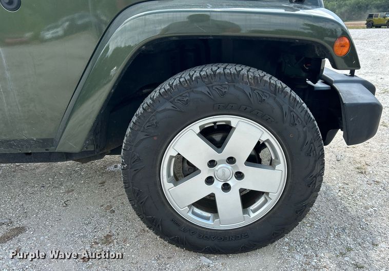 image for item EK8259 2007 Jeep Wrangler Sahara SUV