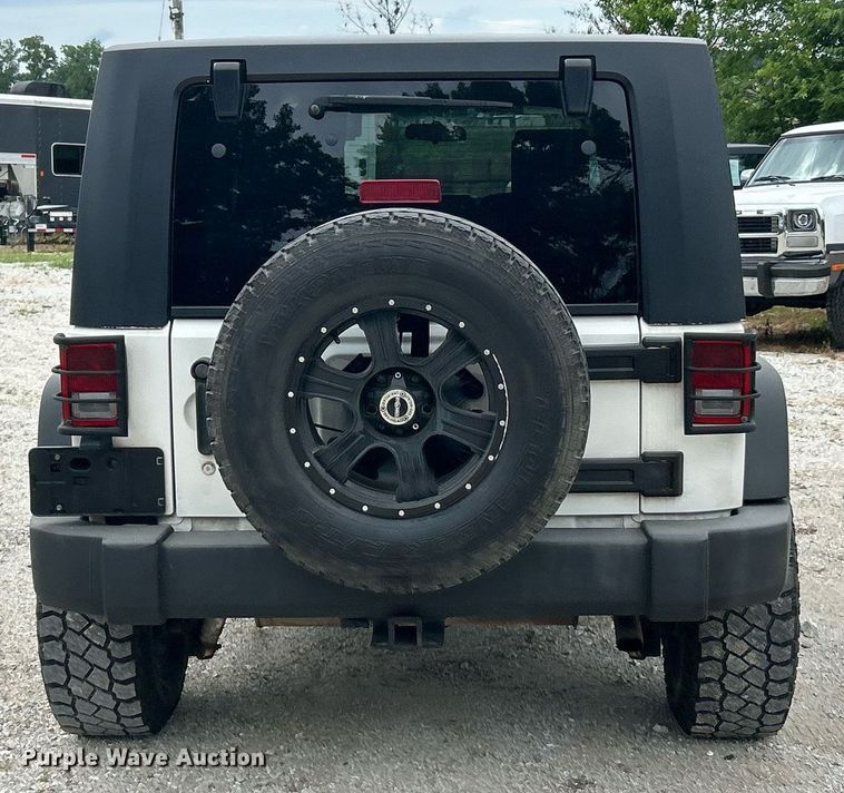 image for item EK8260 2008 Jeep Wrangler Unlimited SUV