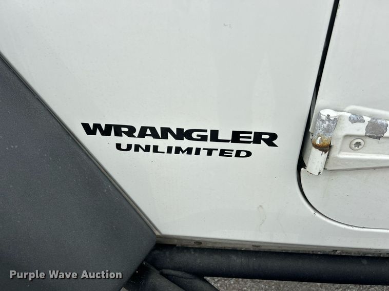 image for item EK8260 2008 Jeep Wrangler Unlimited SUV