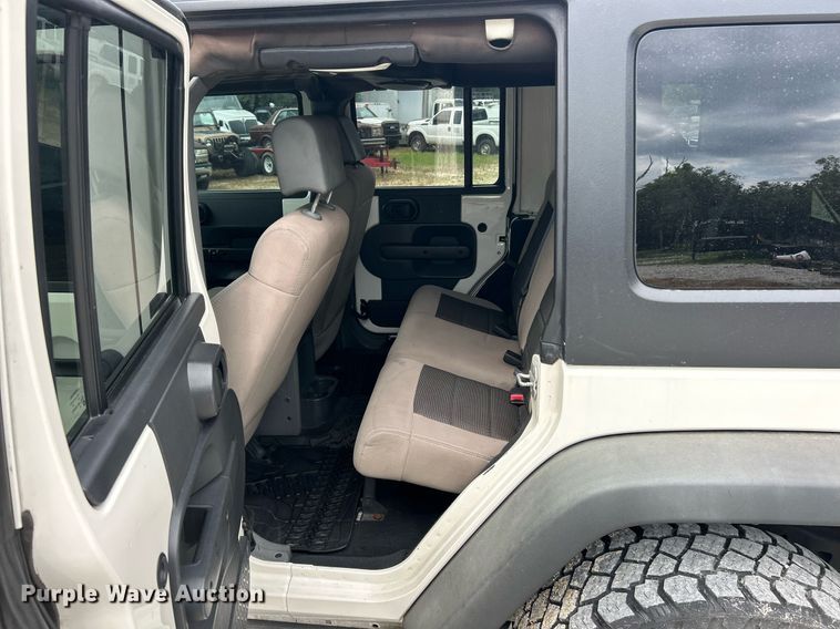 image for item EK8260 2008 Jeep Wrangler Unlimited SUV