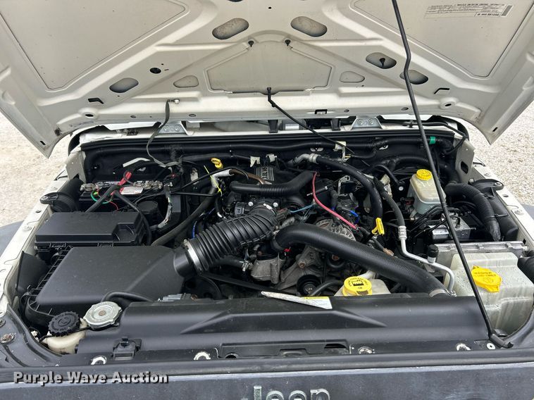 image for item EK8260 2008 Jeep Wrangler Unlimited SUV