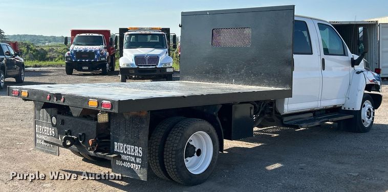 image for item EK8294 2006 GMC C5500 Crew Cab dump flatbed truck