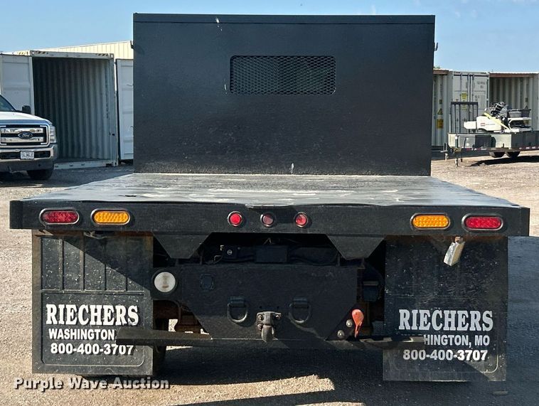 image for item EK8294 2006 GMC C5500 Crew Cab dump flatbed truck