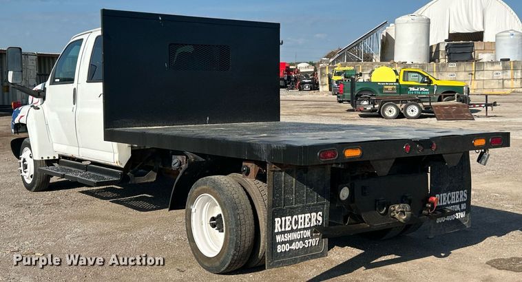 image for item EK8294 2006 GMC C5500 Crew Cab dump flatbed truck